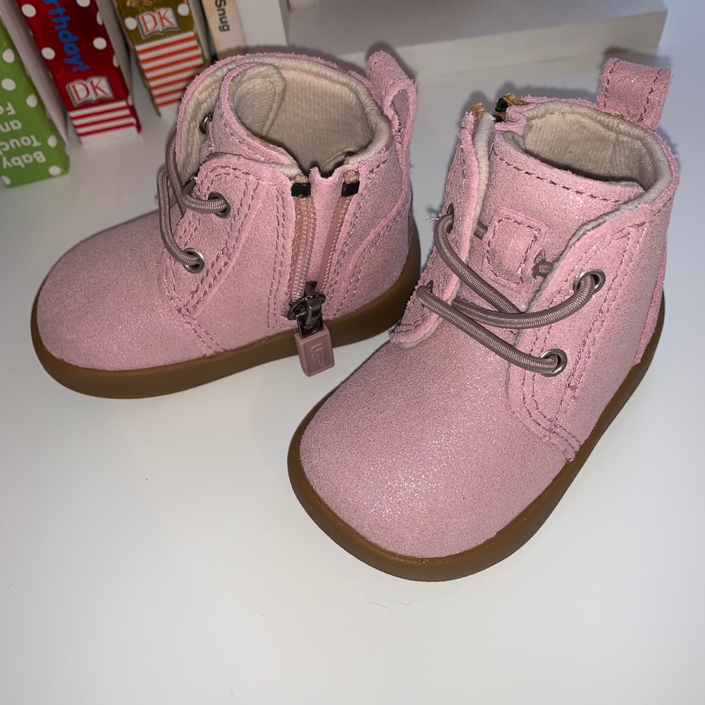 Infant ugg boot